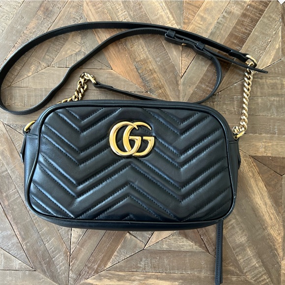 Gucci GG Marmont Small Shoulder bag - Picture 2 of 8